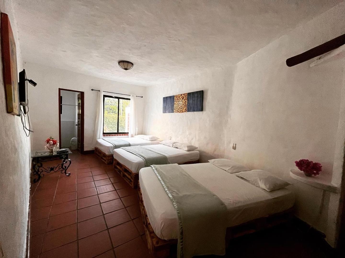 Mia Nueva Gorgona Hotell Rum bild